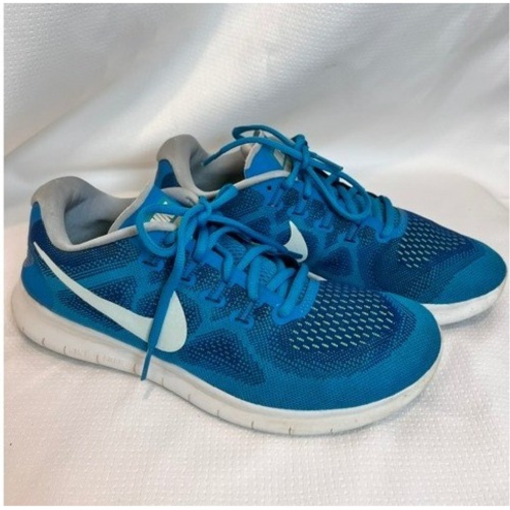 Nike Free RN 2017 Women's Size 10 Blue Gym Polarized Running Shoes 880840-401